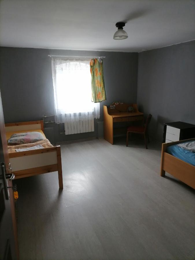 U Bronka W Ksiazecym Lesie Villa Niedaszow Ngoại thất bức ảnh