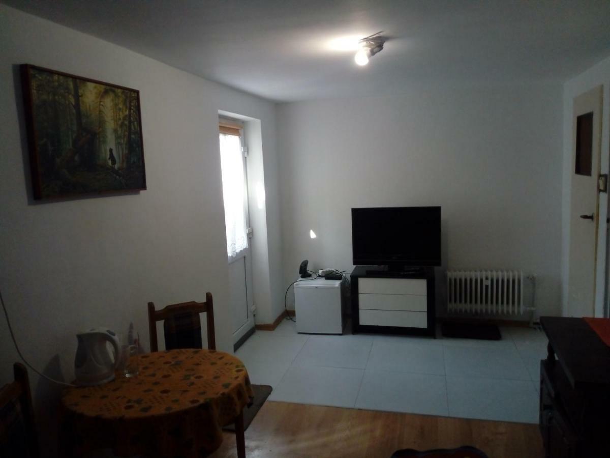 U Bronka W Ksiazecym Lesie Villa Niedaszow Ngoại thất bức ảnh